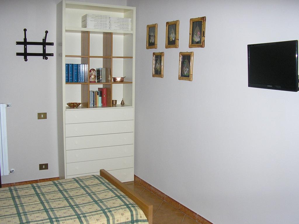 Al Vecchio Olivo Bed and Breakfast Frascati Kamer foto