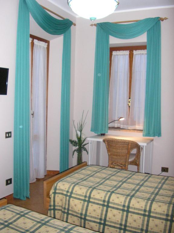 Al Vecchio Olivo Bed and Breakfast Frascati Kamer foto