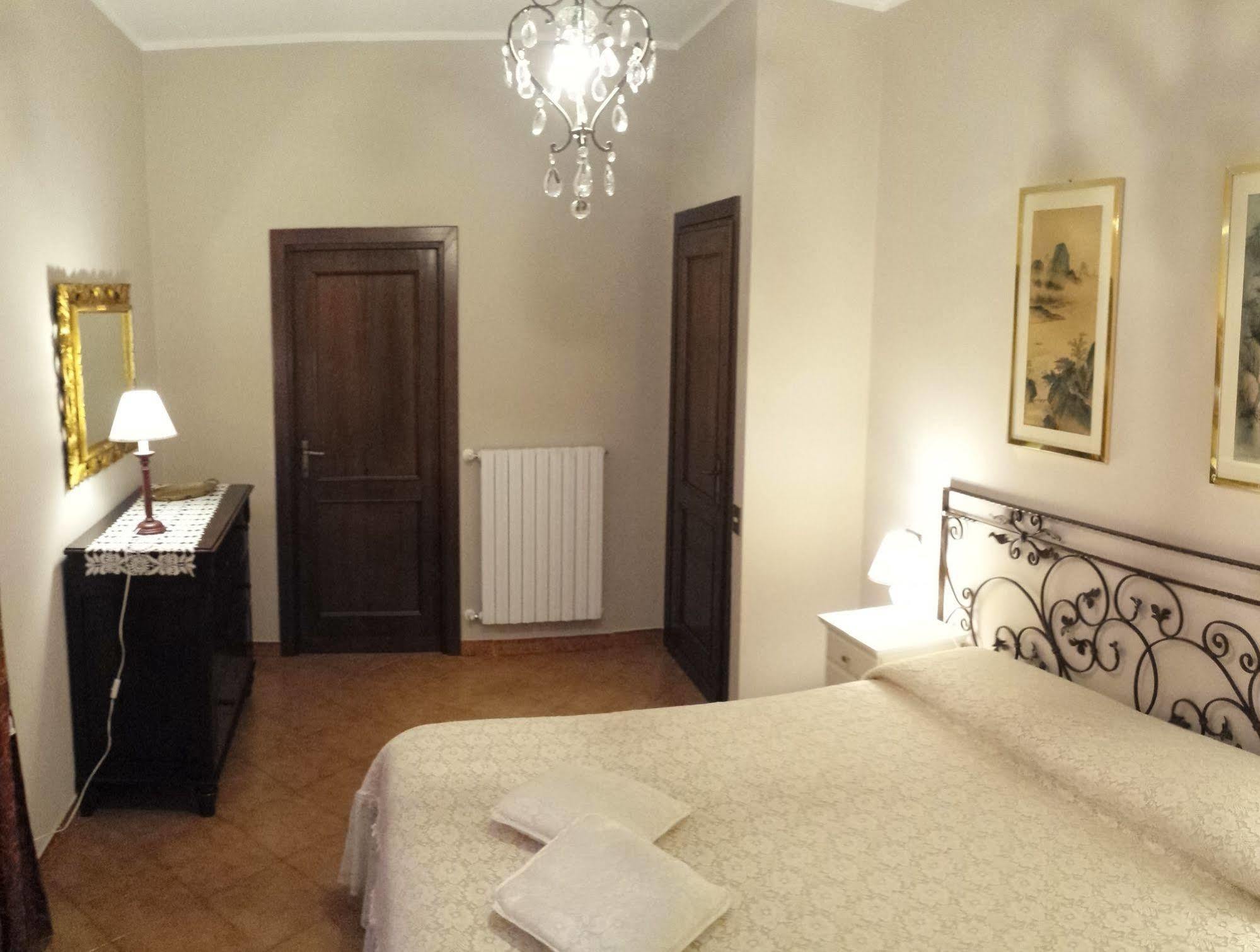 Al Vecchio Olivo Bed and Breakfast Frascati Buitenkant foto